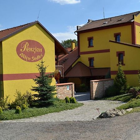 Penzion Mlyn Sedlec Sedlec  Buitenkant foto