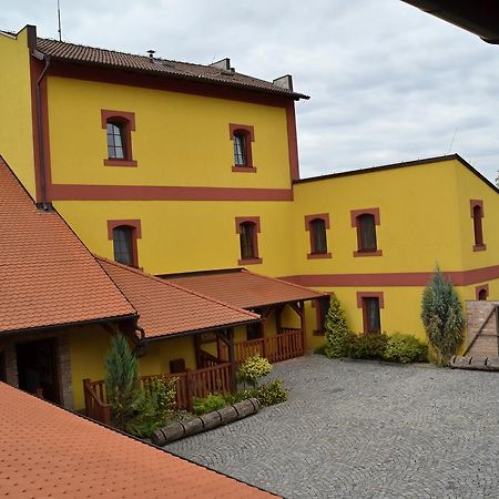 Penzion Mlyn Sedlec Sedlec  Buitenkant foto