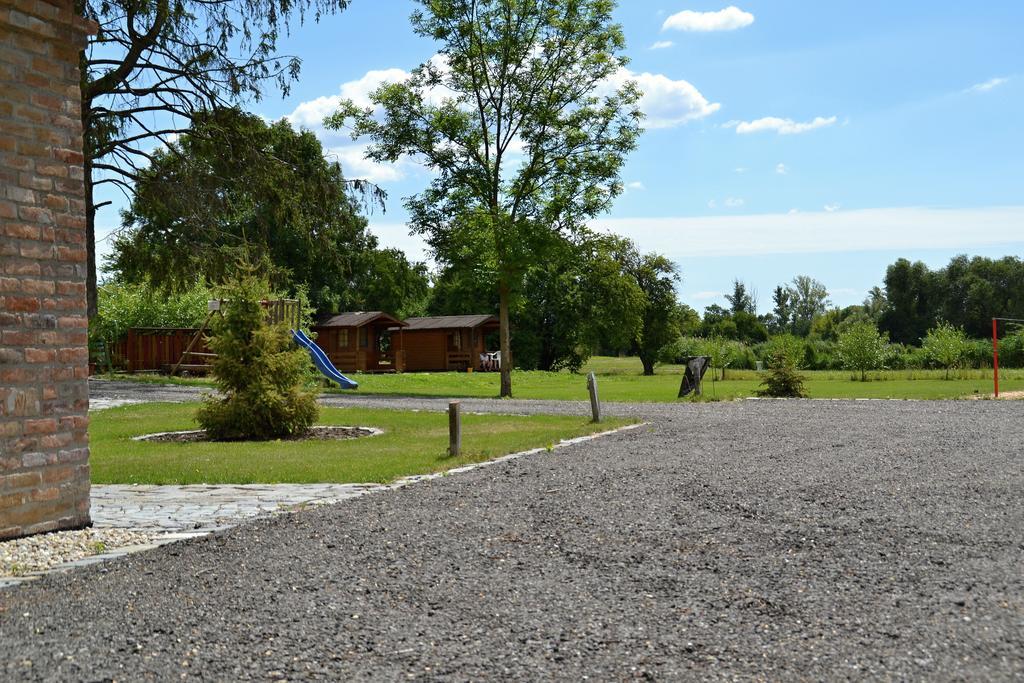 Penzion Mlyn Sedlec Sedlec  Buitenkant foto